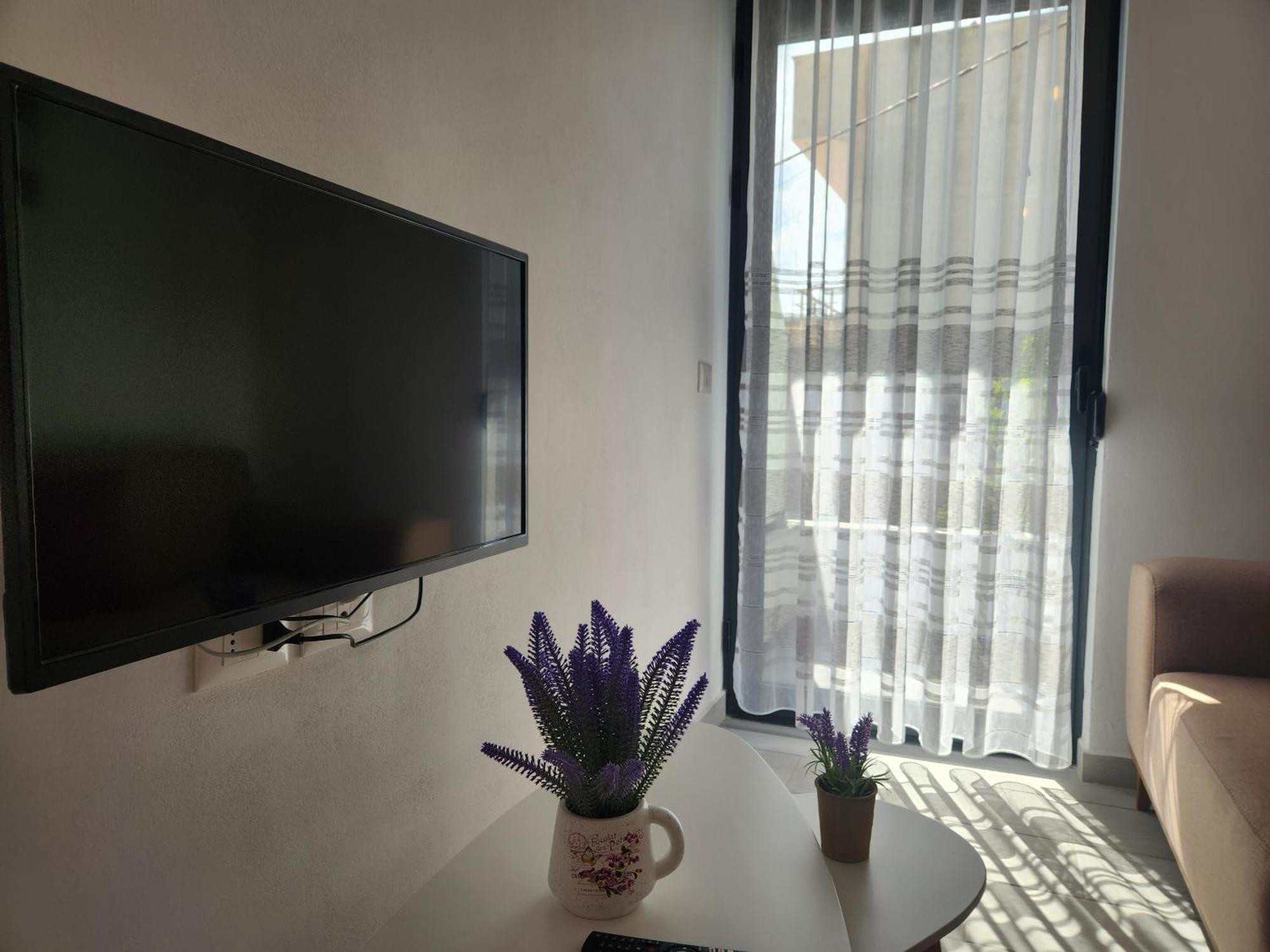 Duka Apartments Sarandë エクステリア 写真
